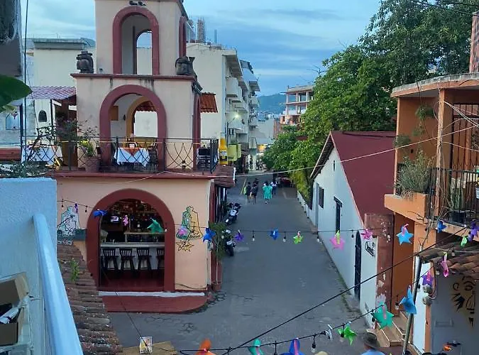Hotel Del Callejón Zihuatanejo